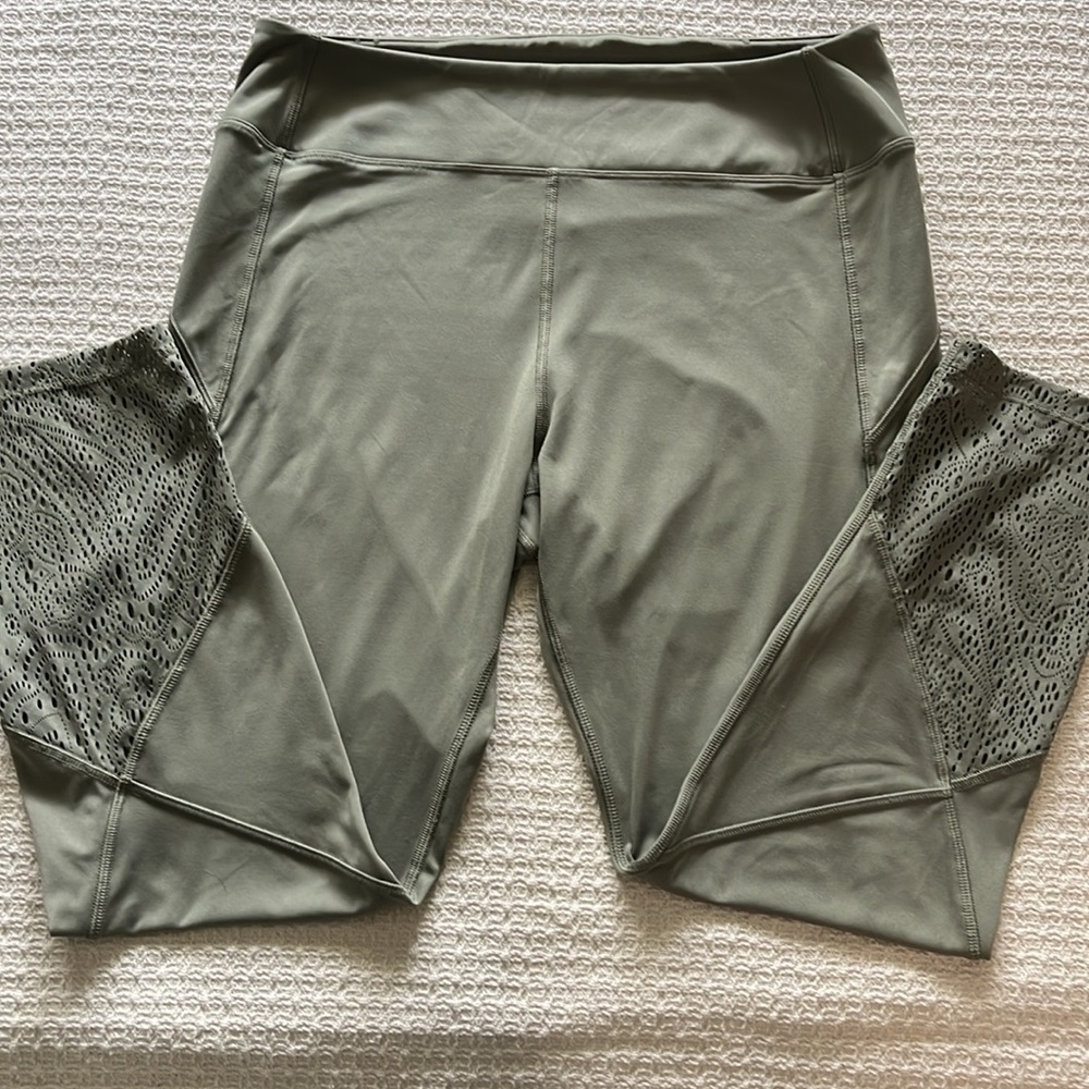 Pink Sport Ladies XL ,  Light olive green, open (cut work) lace cuffed leggings